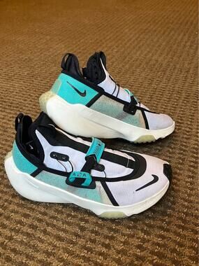 🔥Nike Air Zoom Traverse GS. Size big kid 6Y. EUC!🔥